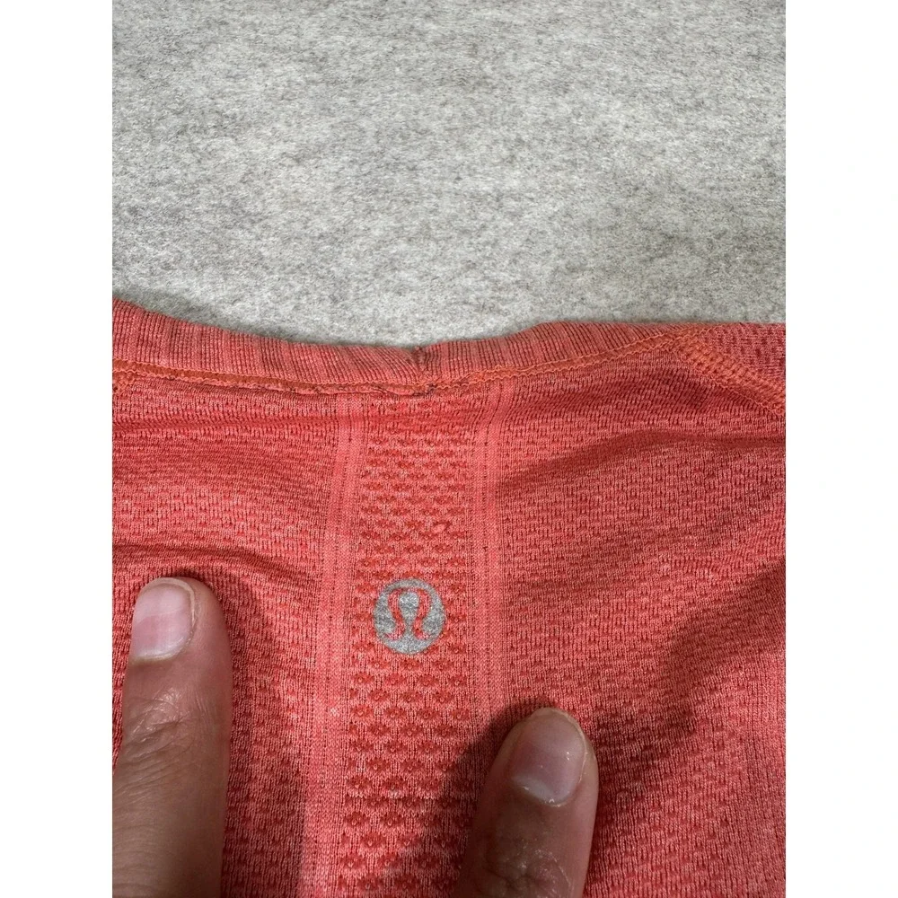 Lululemon Swiftly Tech Shirt Womens 6 Pink Seamless Short Sleeve Run Yoga Top